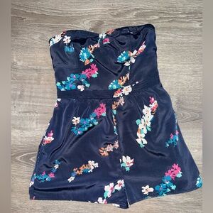 American Eagle Outfitters Multicolor Patterned Garment